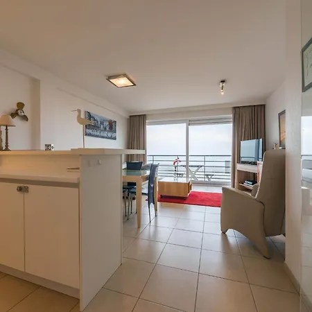 Les Petrels 601 With Sea View In Apartment