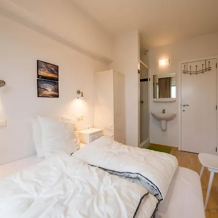 Les Petrels 601 With Sea View In * Koksijde