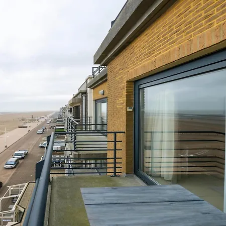 Les Petrels 601 With Sea View In Apartment