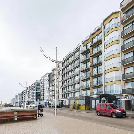 Apartment Les Petrels 601 With Sea View In
